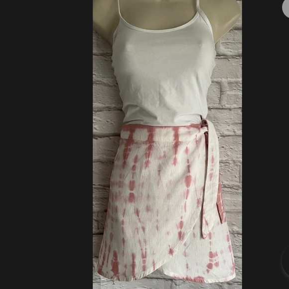 Free People Rosie Tie Dye Wrap Mini Skirt NWT - Picture 9 of 9